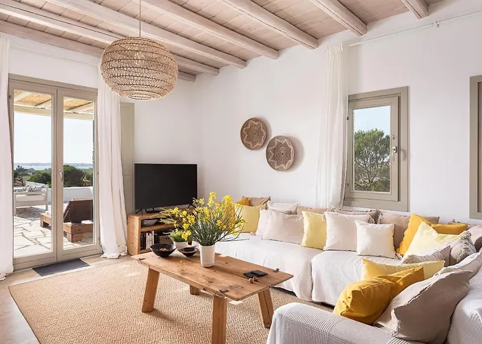 Paros House فيلة