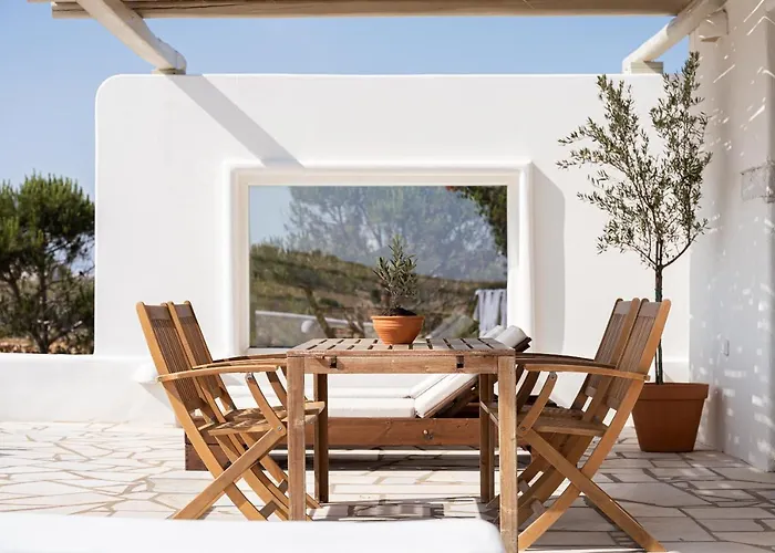 Paros House فيلة